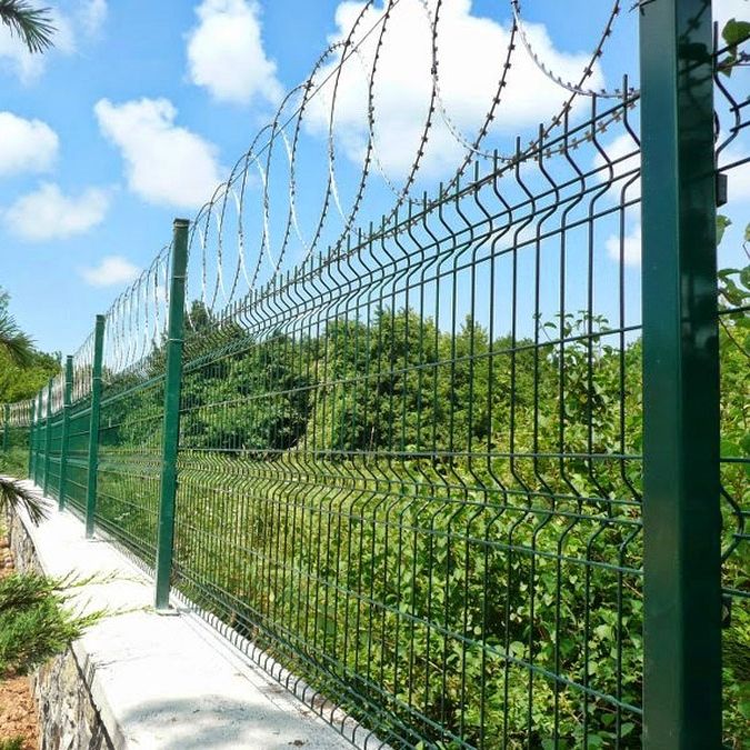 Düzlemsel Jiletli Tel